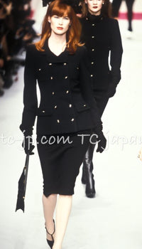 CHANEL 95A Vintage Black CC Buttons Wool Tweed Jacket Skirt Suit 38 シャネル ヴィンテージ ブラック ココボタン ウール ツイード ジャケット スカート スーツ 即発