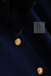 CHANEL 89A Vintage Dark Navy Black Gold Buttons Velvet Trim Jacket Skirt Suit 42 シャネル ヴィンテージ ダークネイビー ブラック ゴールドボタン ベルベット トリム ジャケット スカート スーツ 即発