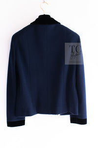 CHANEL 89A Vintage Dark Navy Black Gold Buttons Velvet Trim Jacket Skirt Suit 42 シャネル ヴィンテージ ダークネイビー ブラック ゴールドボタン ベルベット トリム ジャケット スカート スーツ 即発