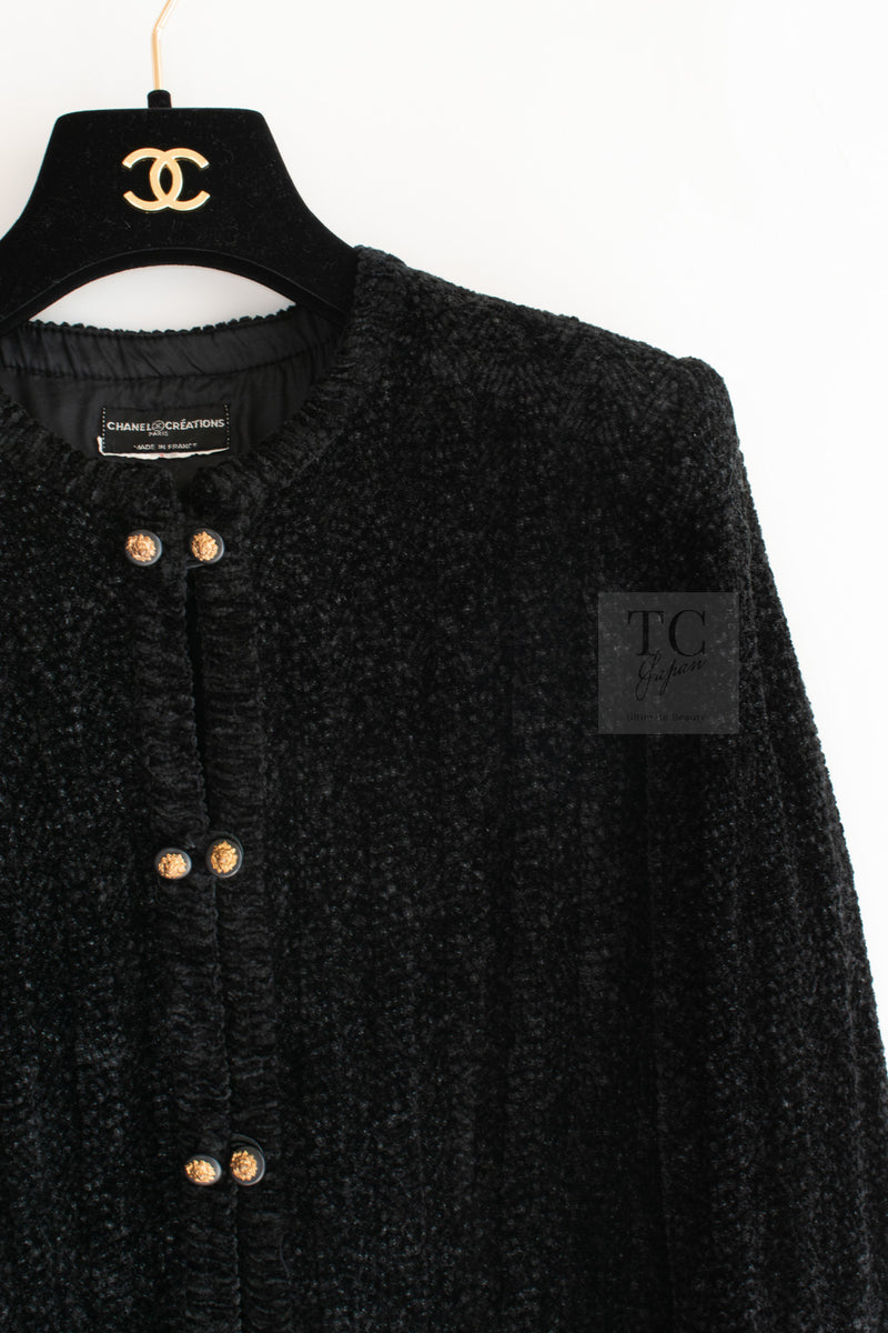 CHANEL Vintage Creations Little Black Jacket Lion Buttons Collarless 36 38 シャネル ヴィンテージ リトル ブラック ジャケット ライオン ボタン ベロア ベルベット ノーカラー 即発