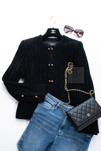 CHANEL Vintage Creations Little Black Jacket Lion Buttons Collarless 36 38 シャネル ヴィンテージ リトル ブラック ジャケット ライオン ボタン ベロア ベルベット ノーカラー 即発