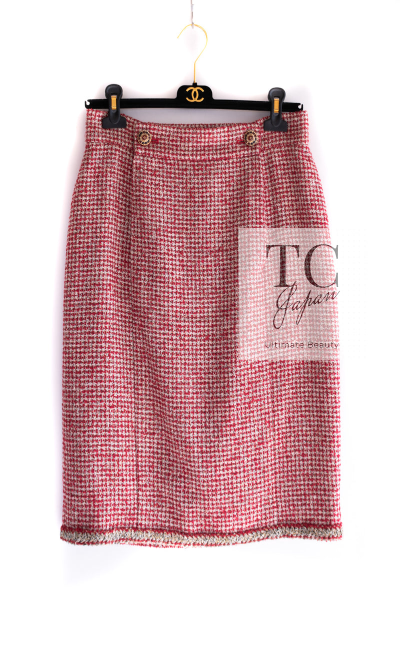CHANEL 10C Red Metallic Gold Trim Tweed Jacket Skirt Suit 40 42 シャネル レッド メタリック ゴールド トリム フリンジ ツイード ジャケット スカート スーツ 即発