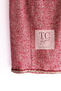 CHANEL 10C Red Metallic Gold Trim Tweed Jacket Skirt Suit 40 42 シャネル レッド メタリック ゴールド トリム フリンジ ツイード ジャケット スカート スーツ