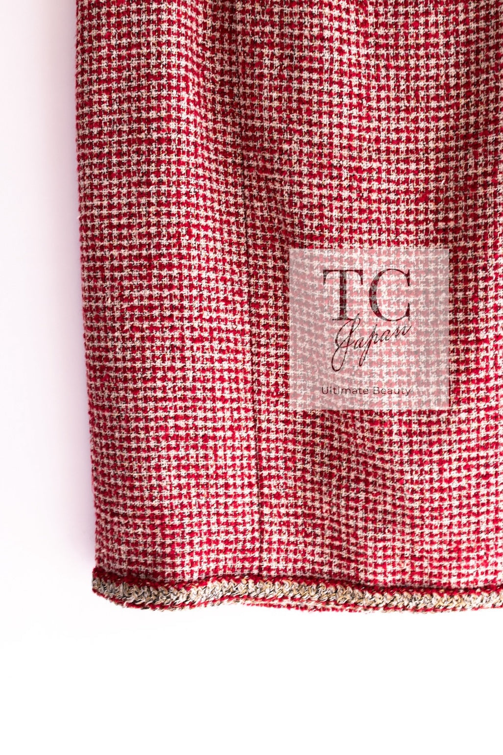 CHANEL 10C Red Metallic Gold Trim Tweed Jacket Skirt Suit 40 42 シャネル レッド メタリック ゴールド トリム フリンジ ツイード ジャケット スカート スーツ