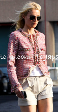 CHANEL 10C Red Metallic Gold Leaf Trim Fringe Wool Tweed Jacket 38 シャネル レッド メタリック ゴールド 木の葉 トリム フリンジ ウール ノーカラー ツイード ジャケット