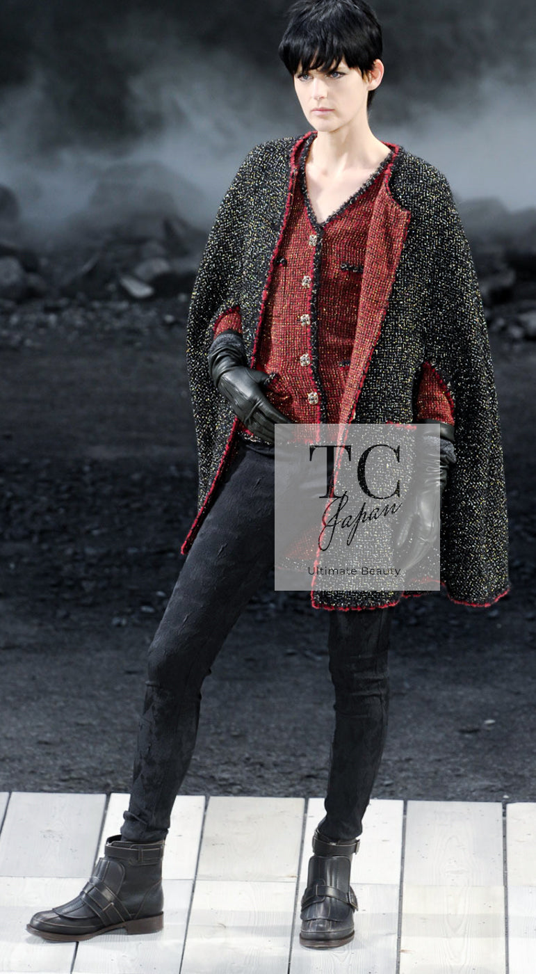 CHANEL 11A Red Black Metallic Fantasy Tweed Jacket 38 40 シャネル レッド ブラック メタリック ファンタジー ツイード ジャケット 即発 - TC JAPAN