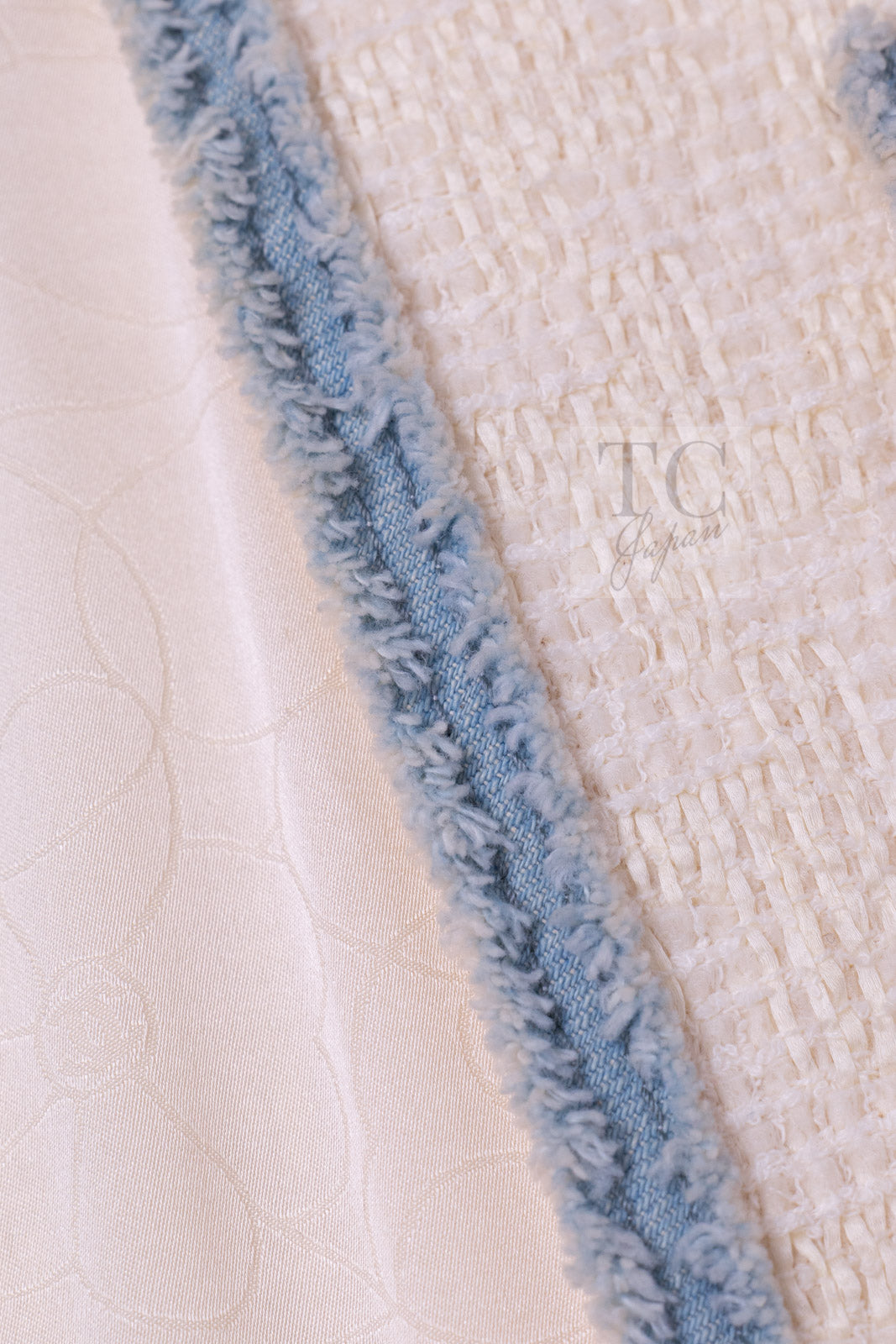 CHANEL 07S Creme Ivory Wash Blue Trim Jacket Coat 34 シャネル クリーム アイボリー ライトブルー トリミング ジャケット コート 即発