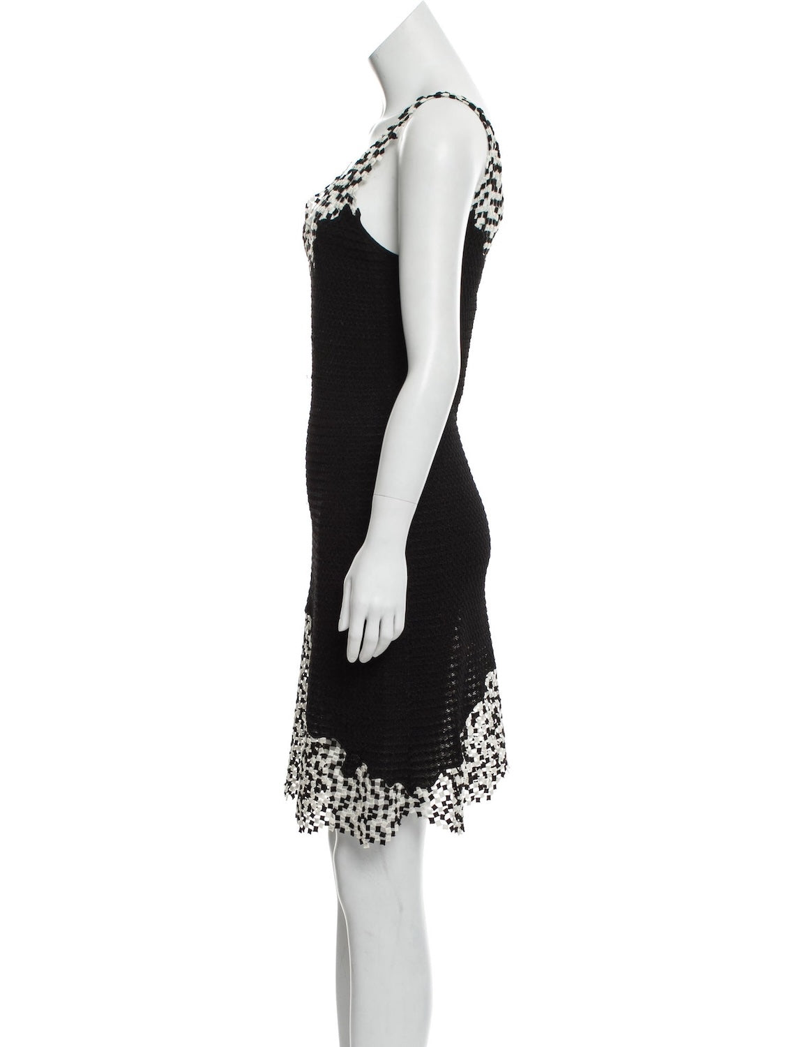 CHANEL 11S Cameron Diaz Black White Lace Cardigan Jacket Dress Set up 38 シャネル ブラック ホワイト レース カーディガン ジャケット ワンピース セットアップ 即発 - TC JAPAN