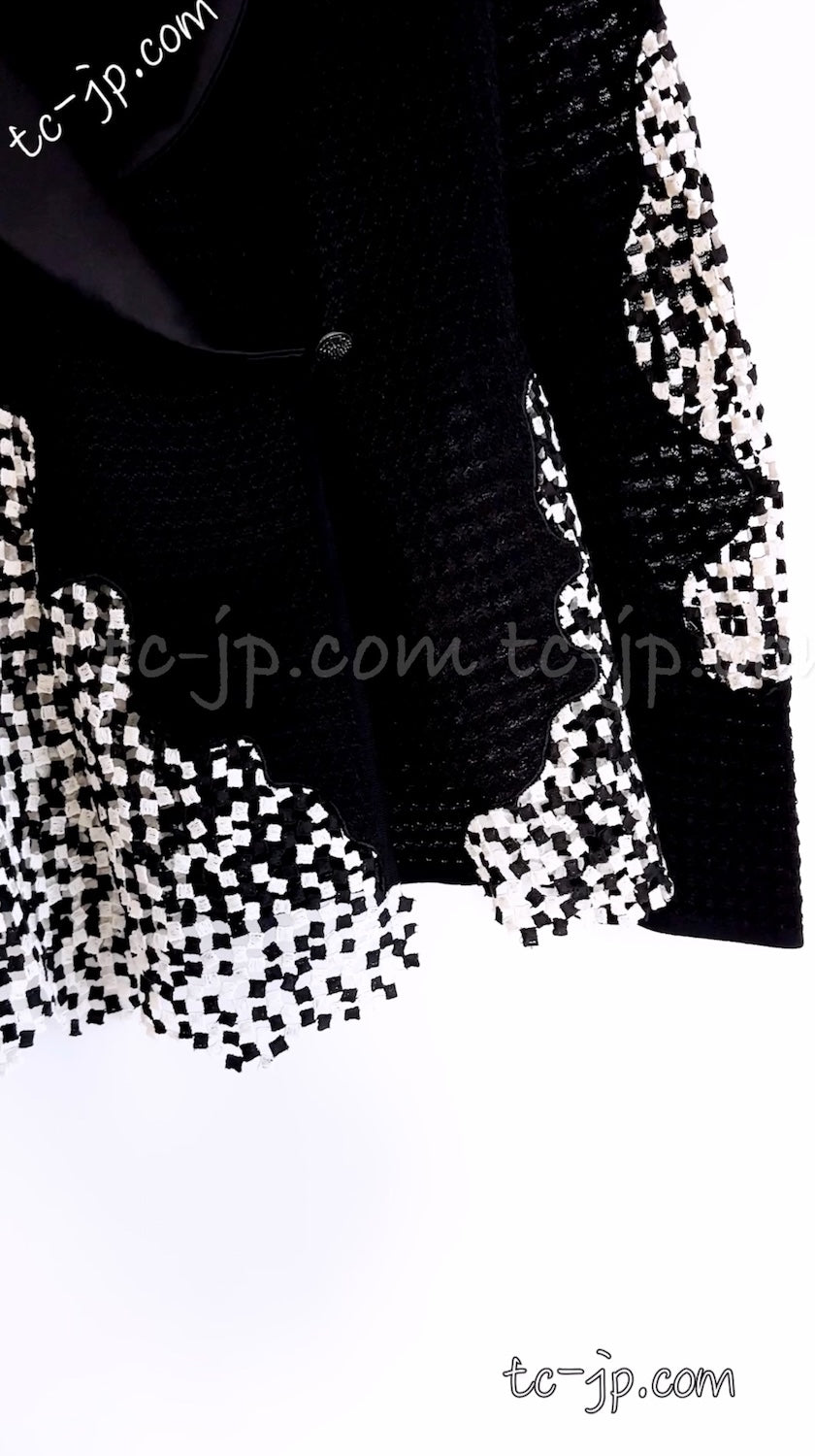 CHANEL 11S Cameron Diaz Black White Lace Cardigan Jacket Dress Set up 38 シャネル ブラック ホワイト レース カーディガン ジャケット ワンピース セットアップ 即発