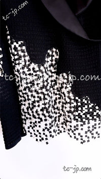 CHANEL 11S Cameron Diaz Black White Lace Cardigan Jacket Dress Set up 38 シャネル ブラック ホワイト レース カーディガン ジャケット ワンピース セットアップ 即発