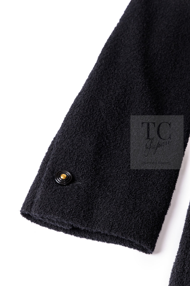 CHANEL 95A Vintage Black Wool CC Logo Buttons Double Tweed Jacket Skirt Suit 38 40 シャネル ヴィンテージ ブラック ウール CCロゴボタン ダブル ツイード ジャケット スカート スーツ 即発