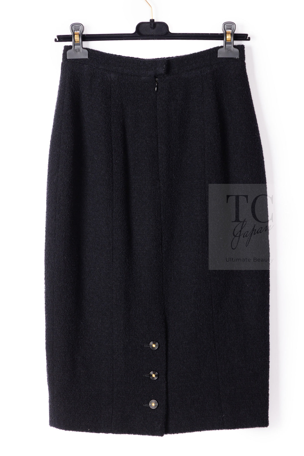 CHANEL 95A Vintage Black Wool CC Logo Buttons Double Tweed Jacket Skirt Suit 38 40 シャネル ヴィンテージ ブラック ウール CCロゴボタン ダブル ツイード ジャケット スカート スーツ 即発