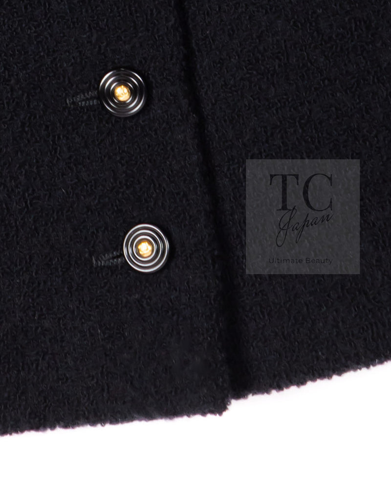 CHANEL 95A Vintage Black Wool CC Logo Buttons Double Tweed Jacket Skirt Suit 44 46 シャネル ヴィンテージ ブラック ウール CCロゴボタン ダブル ツイード ジャケット スカート スーツ 即発