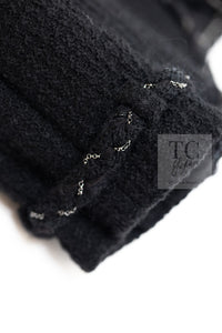 CHANEL Black Braid Trim Chain Wool Tweed Jacket Skirt Suit 40 42 シャネル ブラック ブレイド トリム チェーン ウール ツイード ジャケット スカート スーツ 即発