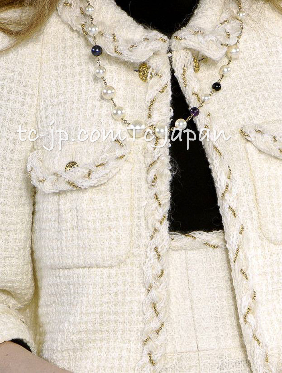 CHANEL 07A Creme Ivory Gold Chain Trim Wool Tweed Jacket 34 36 シャネル クリーム アイボリー ゴールド チェーン トリム ウール ツイード ジャケット 即発