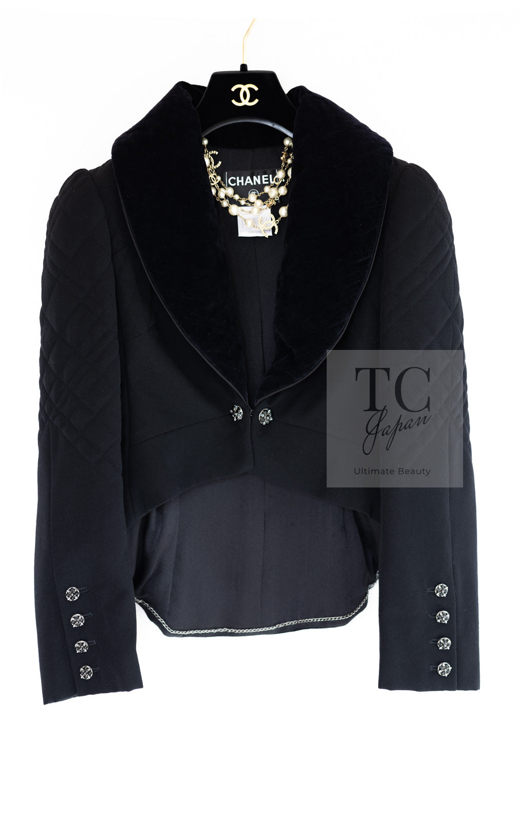 Chanel's Black collection シャネルのブラック 黒 – TC JAPAN