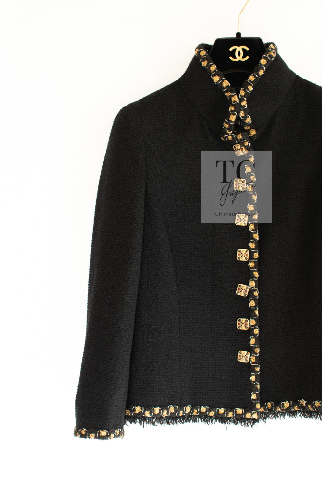 CHANEL 11PF Black Gold Gripoix Buttons Wool Jacket Skirt Suit Cameron Diaz 38 シャネル ブラック ゴールド グリポア宝石ボタン ウール ジャケット スカート スーツ キャメロン ディアス 即発