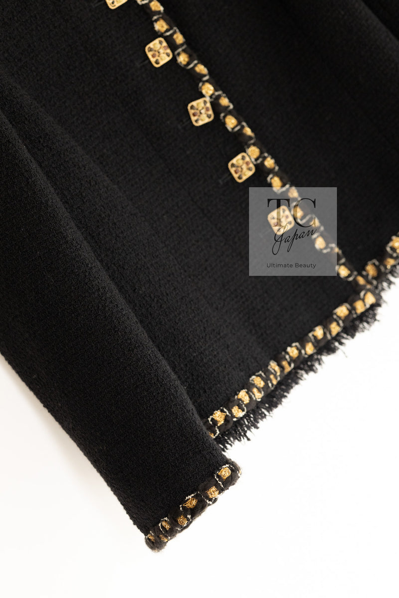CHANEL 11PF Black Gold Gripoix Buttons Wool Jacket Skirt Suit Cameron Diaz 38 シャネル ブラック ゴールド グリポア宝石ボタン ウール ジャケット スカート スーツ キャメロン ディアス 即発