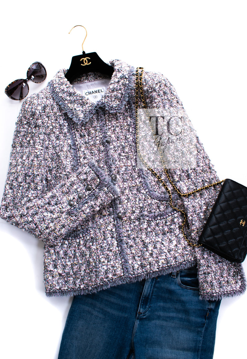 CHANEL 04A Gray Pink Lavender Multi Lesage Tweed Jacket Skirt Suit 36 38 シャネル グレー ピンク ラベンダー マルチカラー ルサージュ ツイード ジャケット スカート スーツ 即発