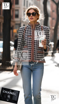 CHANEL 17A Black Ivory Houndstooth Zipper Jacket 36 38 シャネル ブラック アイボリー 千鳥格子 ジッパー ジャケット 即発 - TC JAPAN