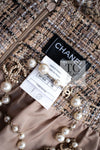 CHANEL 10A Beige Fringe Trimmed Goat Skin Tweed Jacket Skirt Suit 38 シャネル ベージュ フリンジ トリム ゴート スキン ツイード ジャケット スカート スーツ 即発