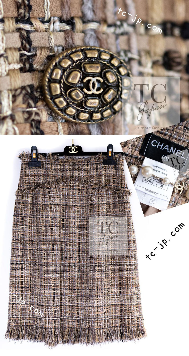 CHANEL 10A Beige Fringe Trimmed Goat Skin Tweed Jacket Skirt Suit 38 シャネル ベージュ フリンジ トリム ゴート スキン ツイード ジャケット スカート スーツ 即発