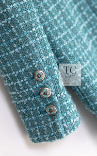 CHANEL 23PS Turquoise Green Blue CC Gripox Buttons Tweed Jacket 36 38 シャネル ターコイズ グリーン ブルー グリポワ 宝石 ボタン ツイード ジャケット 即発