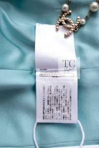 CHANEL 23PS Turquoise Green Blue CC Gripox Buttons Tweed Jacket 36 38 シャネル ターコイズ グリーン ブルー グリポワ 宝石 ボタン ツイード ジャケット 即発