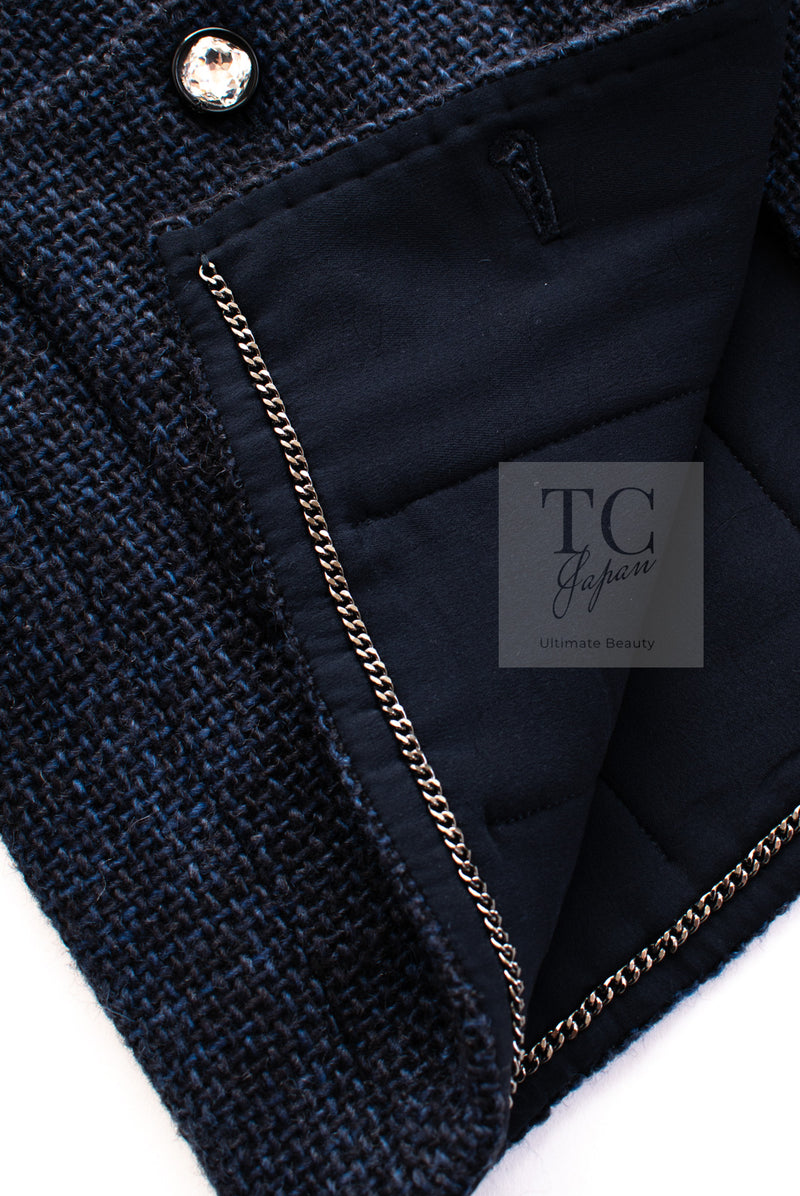 CHANEL 21B Black Navy CC Crystal Embellished Buttons Wool Tweed Jacket 34 シャネル ブラック ネイビー 紺 クリスタル CC ロゴ ボタン ウール ツイード ジャケット