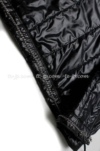 CHANEL 12S Black Zipper Jacket Hood CC Buttons 38 シャネル ブラック ブルゾン パーカー CC ジッパー ジャケット フード付 即発