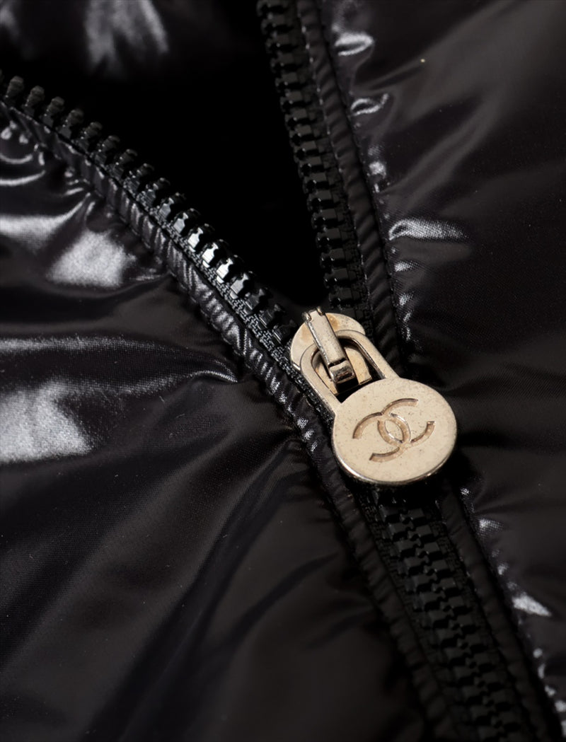 CHANEL 12S Black Zipper Jacket Hood CC Buttons 38 シャネル ブラック ブルゾン パーカー CC ジッパー ジャケット フード付 即発