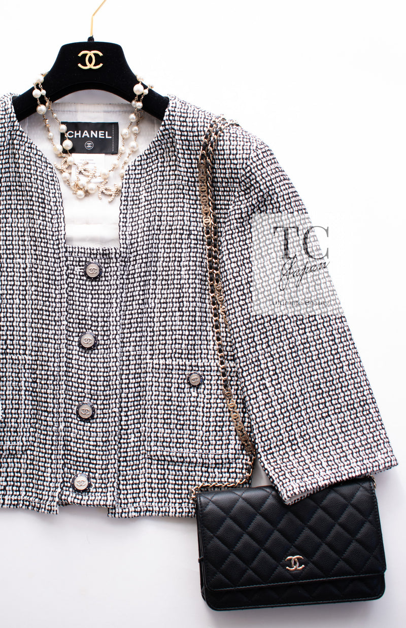 CHANEL 14C Black White Cropped Jacket CC Buttons 34 36 シャネル ブラック ホワイト クロップド ジャケット ココボタン 即発