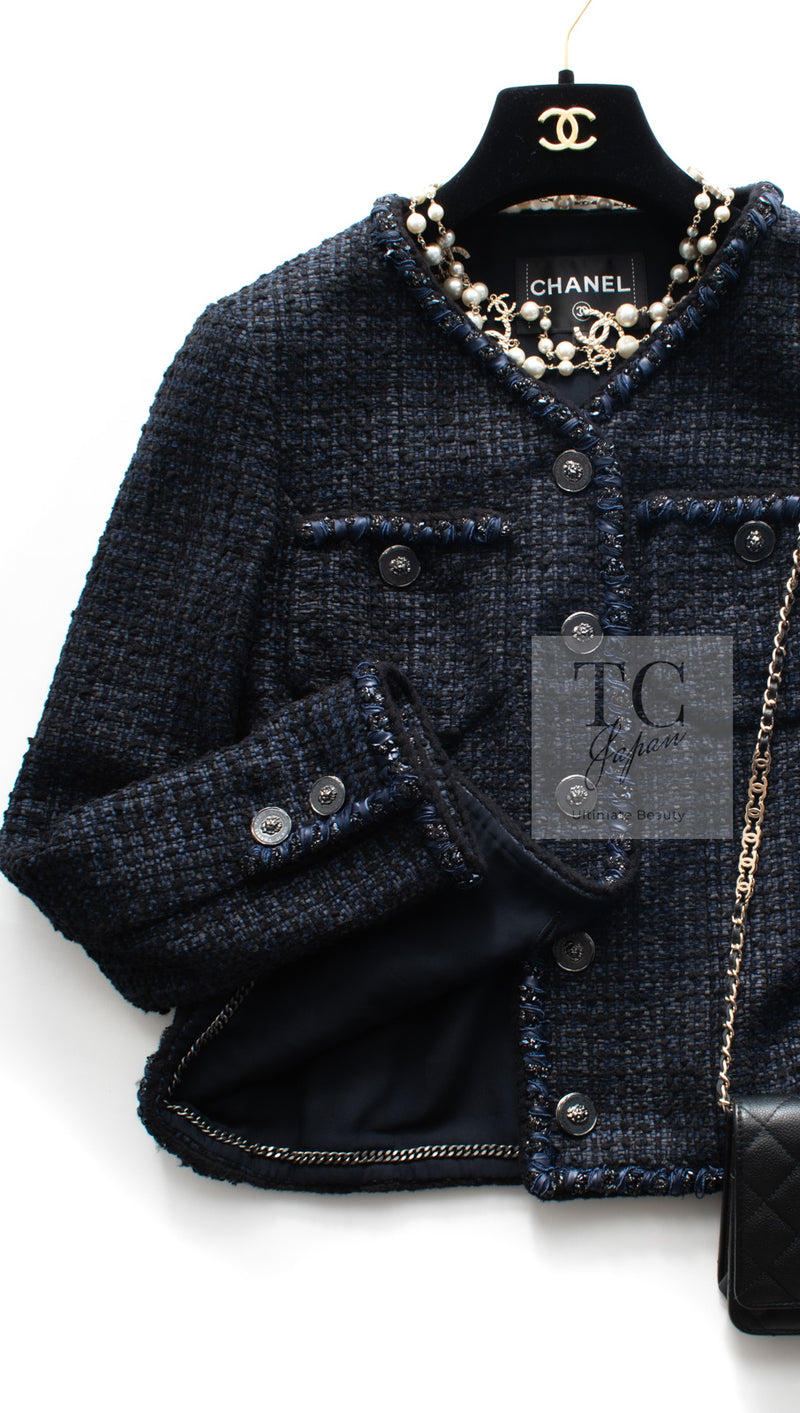 CHANEL 22PS Black Dark Navy Blue Lion Button Tweed Jacket 34 36 シャネル ブラック ダーク ネイビー ブルー ライオン ボタン ツイード ジャケット 即発