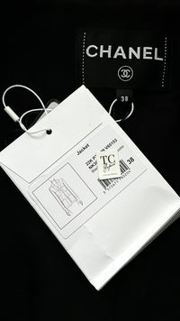 CHANEL 22A Black Multicolor Rhinestone Buttons Tweed Jacket 40 シャネル ブラック マルチカラー コットン ウール ラインストーン ボタン ツイード ジャケット 即発 - TC JAPAN