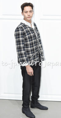 CHANEL 18S Navy Blue Ivory Checked Cotton Collarless Tweed Jacket 42 44 シャネル ネイビー ブルー アイボリー チェック コットン ノーカラー ツイード ジャケット 即発