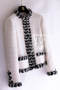 CHANEL 20B Ivory White Ecru Black Braided Trim Collarless Tweed Jacket 34 シャネル アイボリー ホワイト ブラック ブレード トリム ノーカラー ツイード ジャケット 即発