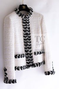 CHANEL 20B Ivory White Ecru Black Braided Trim Collarless Tweed Jacket 34 シャネル アイボリー ホワイト ブラック ブレード トリム ノーカラー ツイード ジャケット 即発