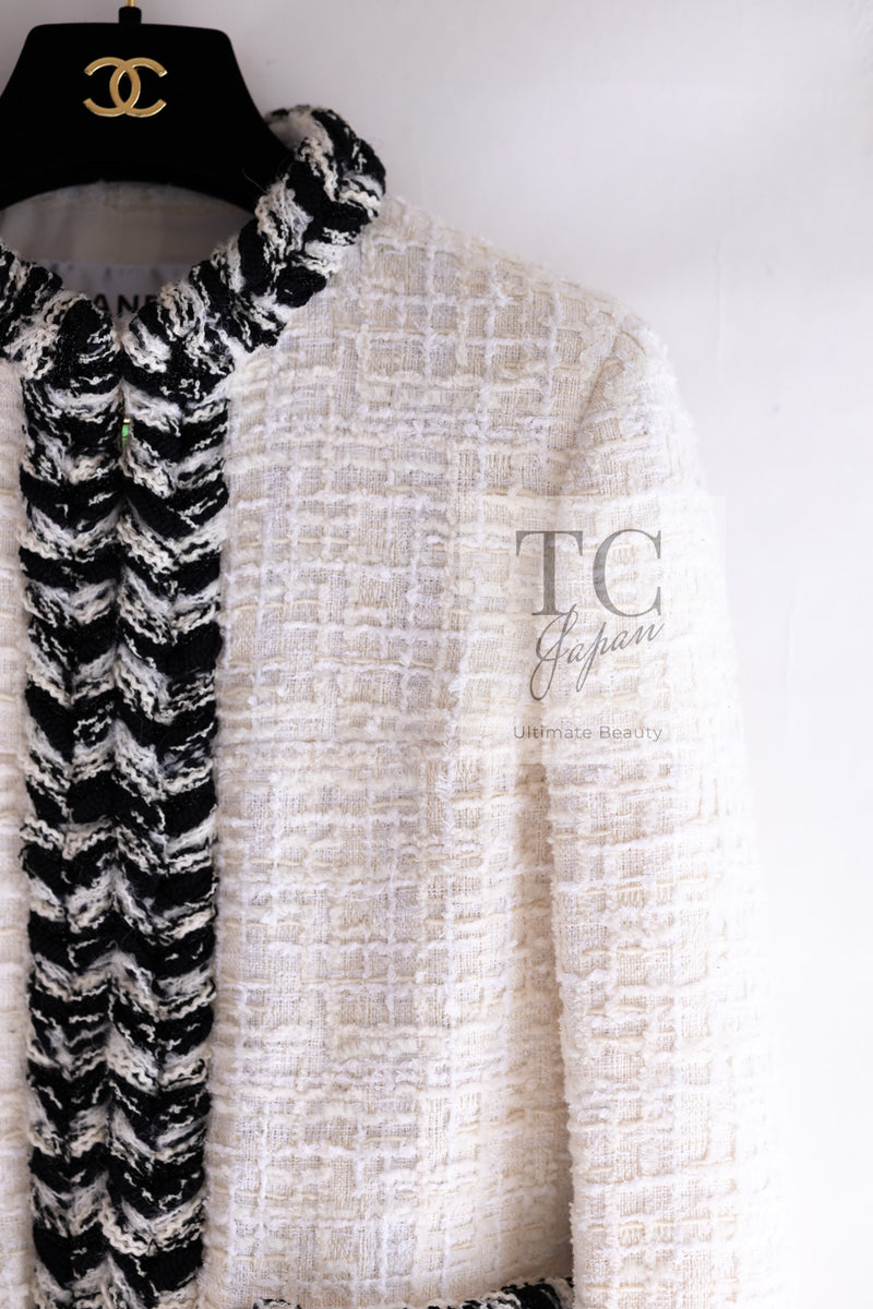 CHANEL 20B Ivory White Ecru Black Braided Trim Collarless Tweed Jacket 34 シャネル アイボリー ホワイト ブラック ブレード トリム ノーカラー ツイード ジャケット 即発