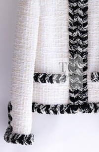 CHANEL 20B Ivory White Ecru Black Braided Trim Collarless Tweed Jacket 34 シャネル アイボリー ホワイト ブラック ブレード トリム ノーカラー ツイード ジャケット 即発