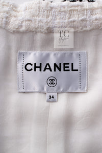 CHANEL 20B Ivory White Ecru Black Braided Trim Collarless Tweed Jacket 34 シャネル アイボリー ホワイト ブラック ブレード トリム ノーカラー ツイード ジャケット 即発