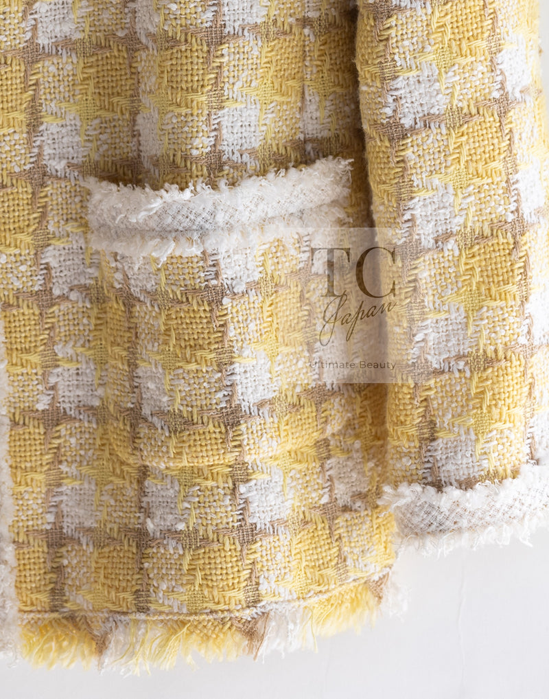 CHANEL 04C Yellow White Checked Fringe Tweed Jacket 40 シャネル イエロー ホワイト チェック フリンジ ツイード ジャケット 即発