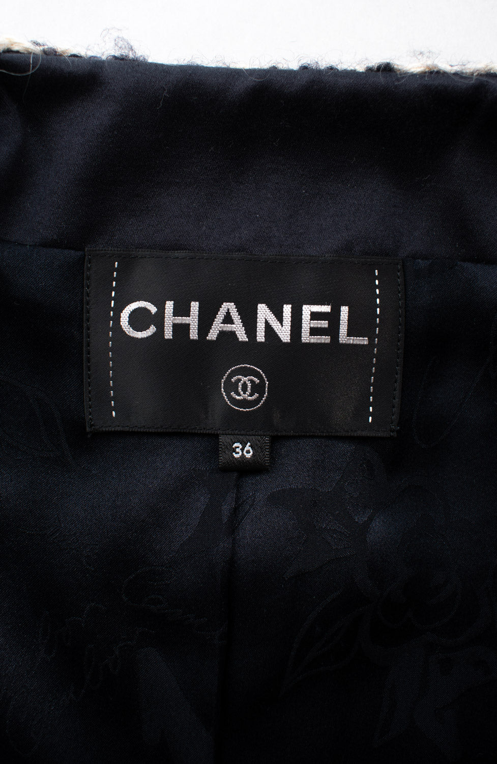 CHANEL 18PA Dark Navy Red Ivory Tricolor Braid Trim Wool Tweed Jacket Coat 34 36 | UK