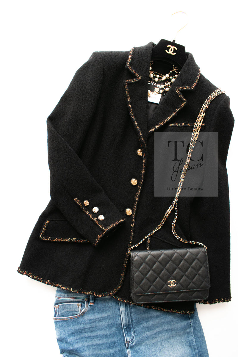 CHANEL 10C Black Gold Line Trim Wool Jacket 42 シャネル ブラック ゴールド ライン トリム ウール ジャケット 即発