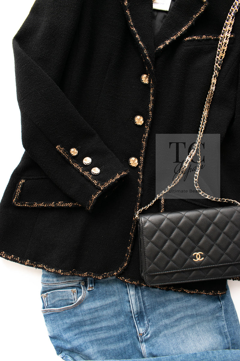 CHANEL 10C Black Gold Line Trim Wool Jacket 42 シャネル ブラック ゴールド ライン トリム ウール ジャケット 即発