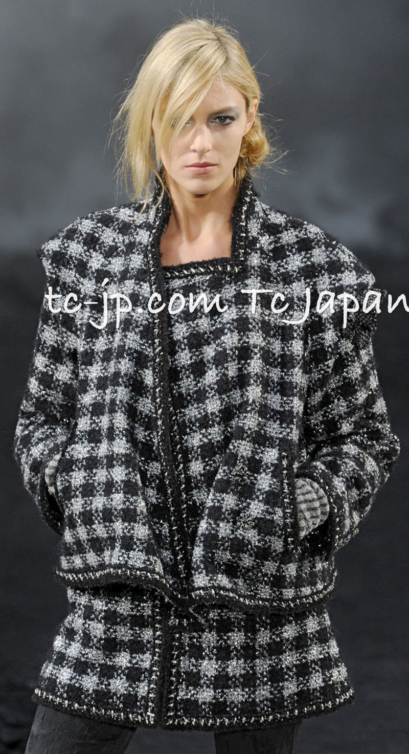 CHANEL 11A Black Silver Metallic Gripox Buttons Jacket 36 シャネル ブラック シルバー メタリック グリポワ宝石ボタン ジャケット 即発