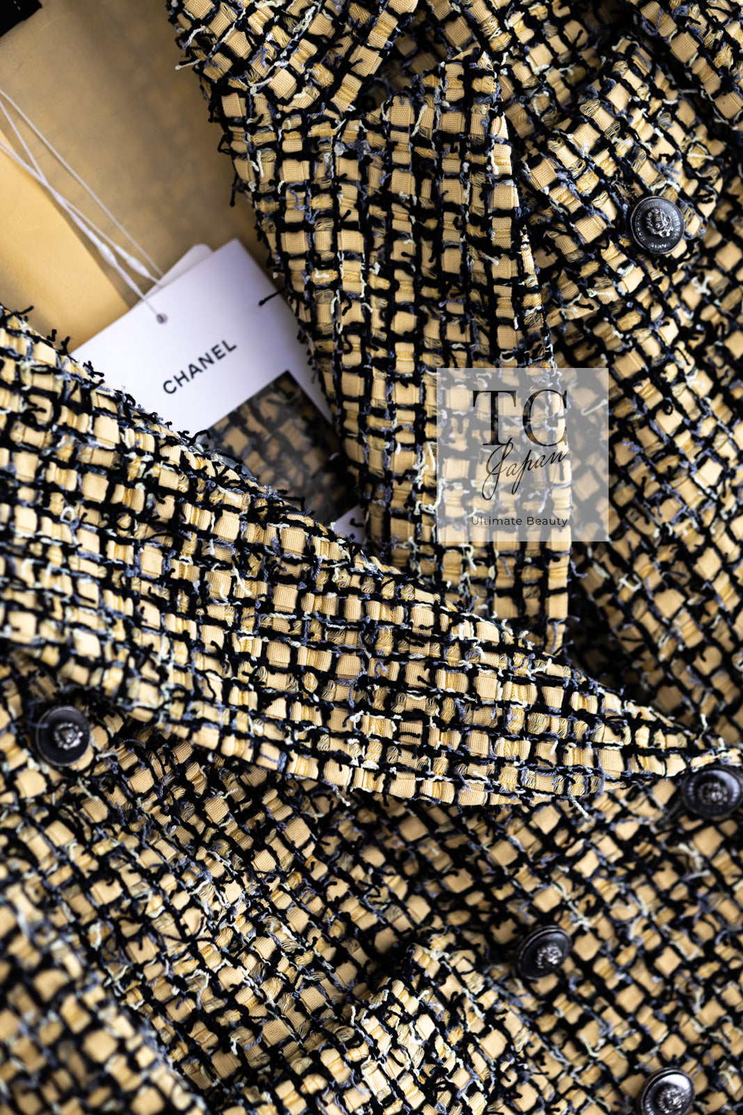 シャネル ジャケット CHANEL イエロー ブラック ライオン ボタン