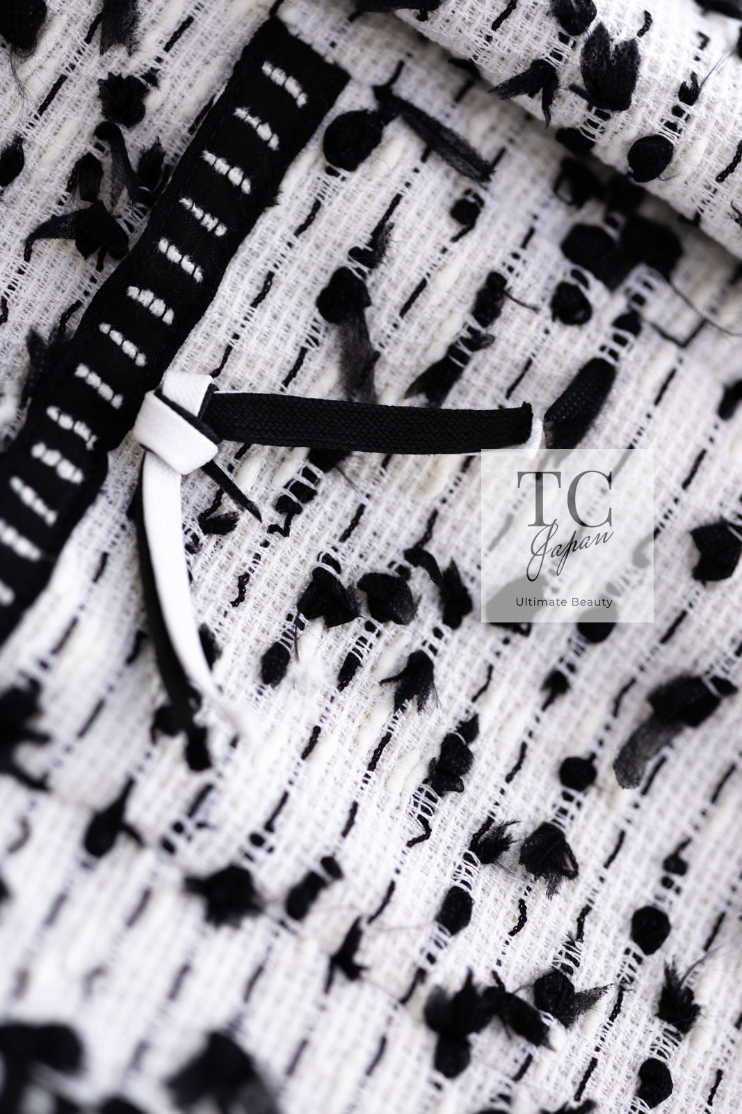 CHANEL 95C Vintage White Black Ribbon Tweed Jacket 34 シャネル ヴィンテージ ホワイト ブラック リボン ツイード ジャケット 即発