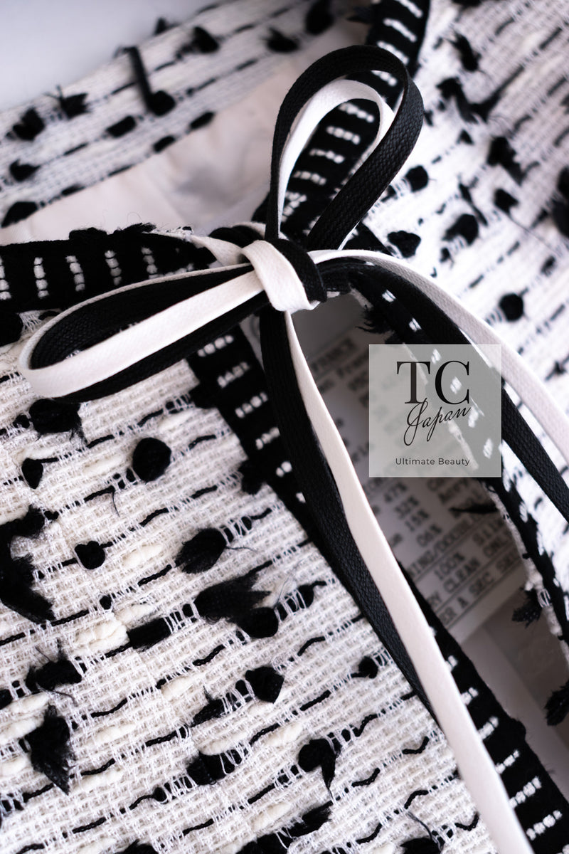 CHANEL 95C Vintage White Black Ribbon Tweed Jacket 34 シャネル ヴィンテージ ホワイト ブラック リボン ツイード ジャケット 即発