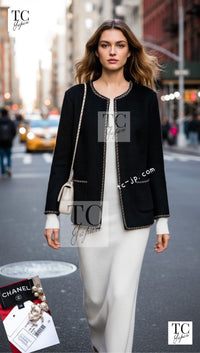 CHANEL 19B Black Llama Wool Chain Trim Jacket 38 40 シャネル ブラック ラマ ウール チェーン トリミング ジャケット 即発