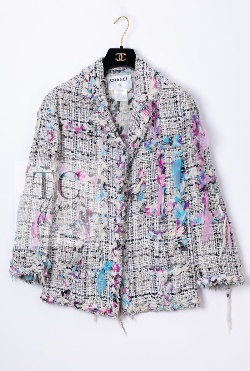 CHANEL 07C White Gray Graffiti CC Logo Tweed Jacket 38 40 42 シャネル ホワイト グレー グラフィティ ロゴ ツイード ジャケット 即発